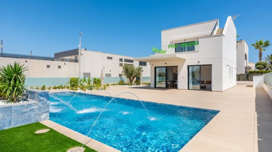 3 bedrooms villa for sale , Campoamor, Spain No. 573 № 8