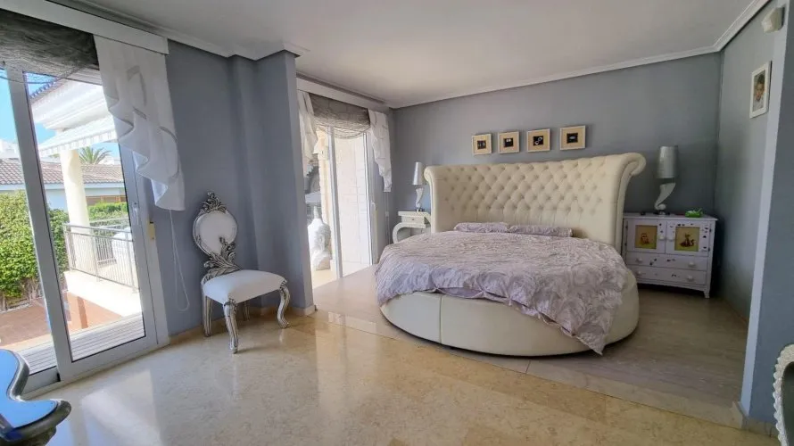 239m² villa for sale , Torrevieja, Spain No. 426 № 6