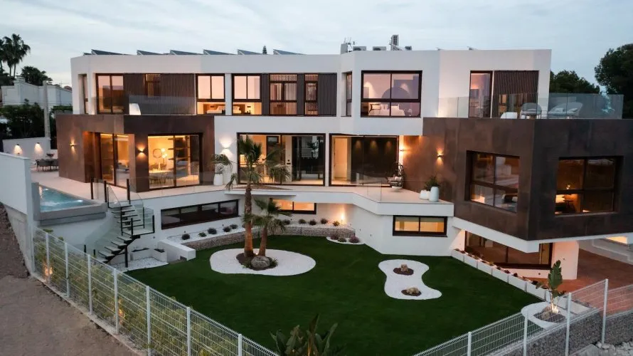 4 bedrooms villa for sale , Benidorm, Spain No. 519 № 16