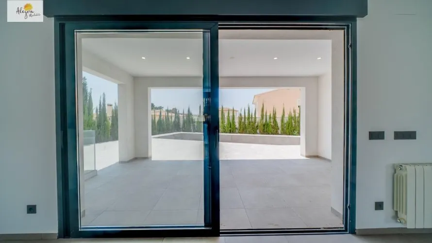 5 bedrooms villa for sale , Calpe, Spain No. 510 № 3