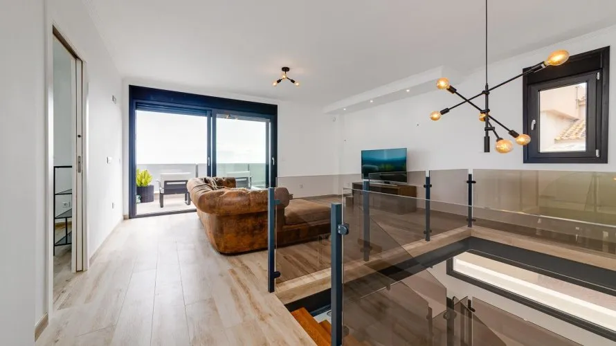 4 bedrooms villa for sale , Torrevieja, Spain No. 522 № 7