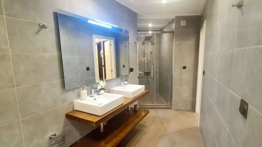 5 bedrooms villa for sale , Calpe, Spain No. 484 № 24