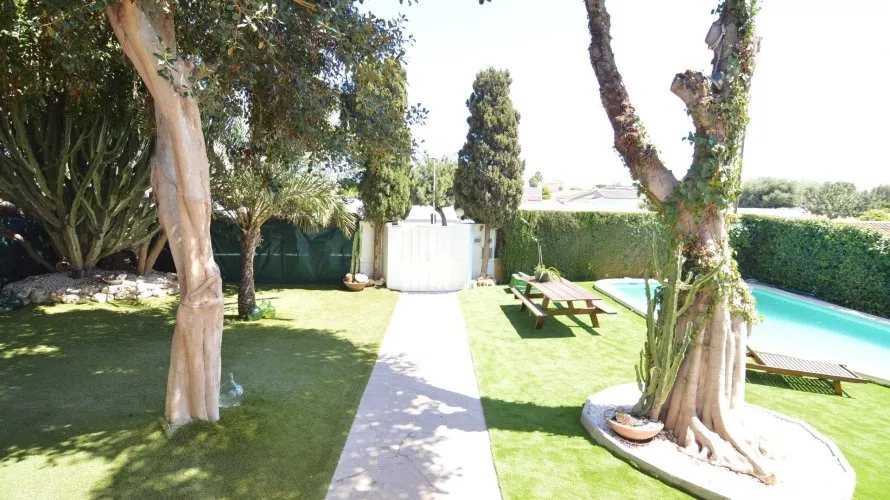 4 bedrooms villa for sale , Torrevieja, Spain No. 409 № 21