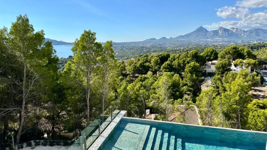 5 bedrooms villa for sale , Zona Altea Hills, Spain No. 408 № 4