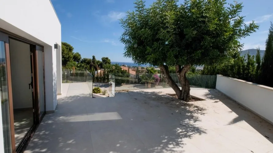 4 bedrooms villa for sale , Altea, Spain No. 535 № 14