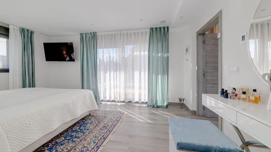 461m² villa for sale, Torrevieja, Spain No. 652 № 4