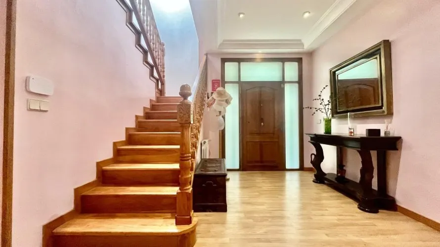 4 bedrooms villa for sale , Torrevieja, Spain No. 424 № 27