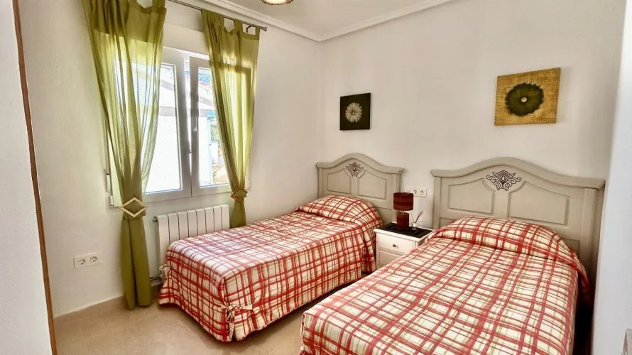 5 bedrooms villa for sale, Rojales, Spain No. 683 № 18