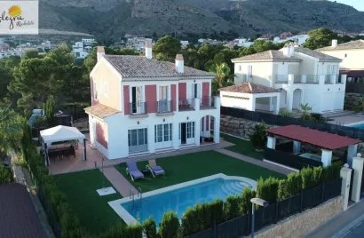 4 bedrooms villa for sale , Finestrat, Spain No. 441