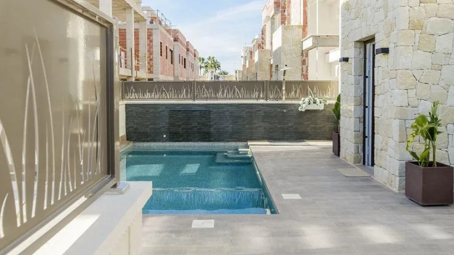3 bedrooms villa for sale , Ciudad Quesada, Spain No. 451 № 4