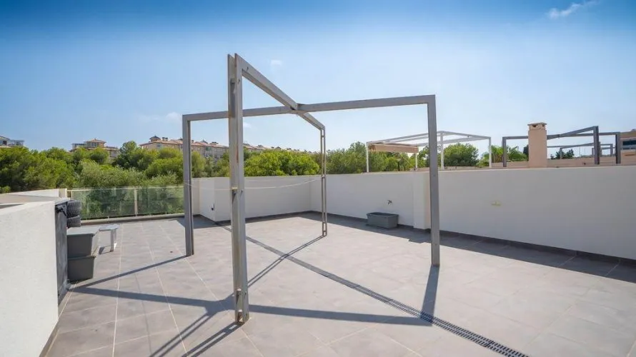 3 bedrooms villa for sale , La Zenia, Spain No. 693 № 17