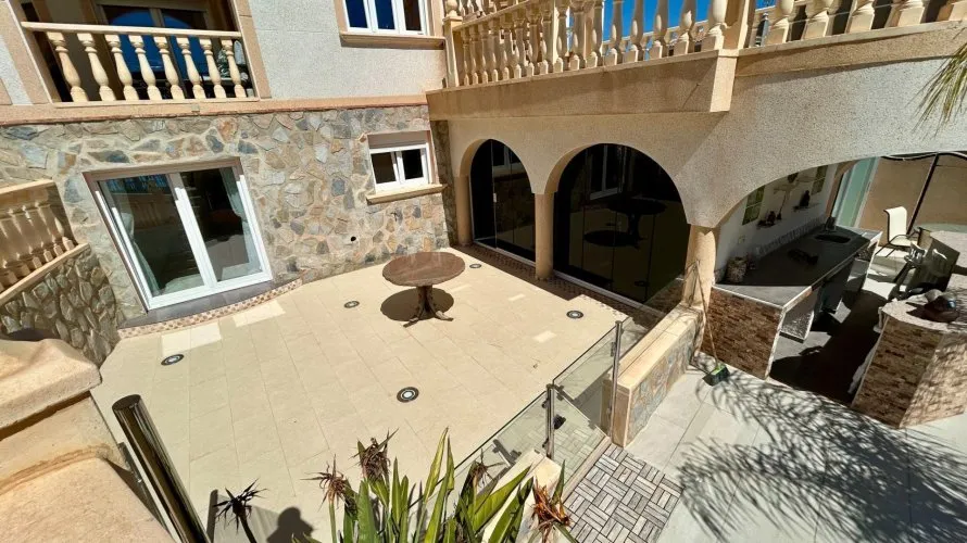 5 bedrooms villa for sale, Rojales, Spain No. 683 № 23