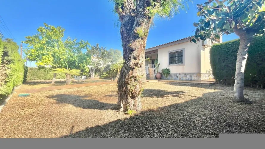 3 bedrooms villa for sale , Torrevieja, Spain No. 692 № 21