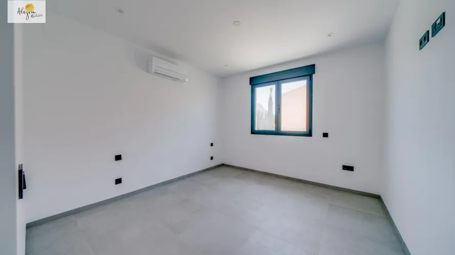 5 bedrooms villa for sale , Calpe, Spain No. 510 № 13