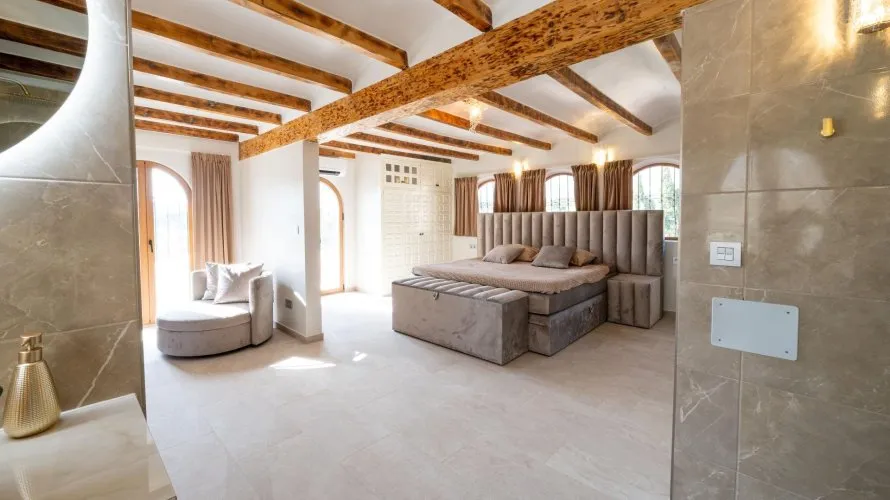 11 bedrooms villa for sale, Altea, Spain No. 712