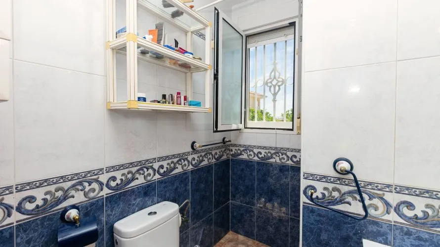 158m² villa for sale, Cabo Roig, Spain No. 710 № 27
