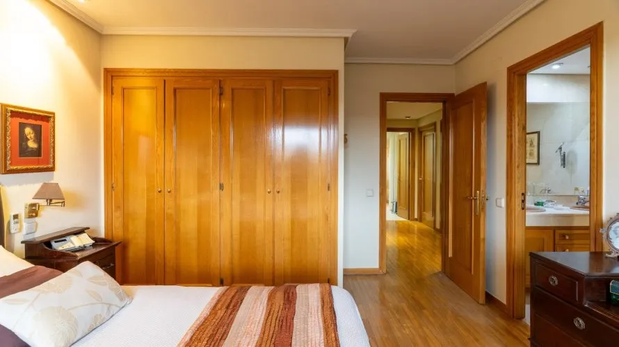 6 bedrooms house for sale , Madrid, Spain No. 431 № 22