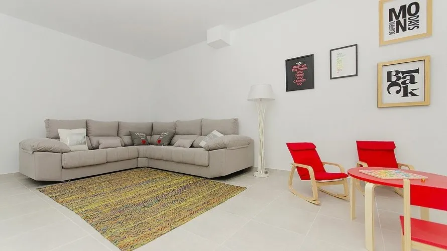 4 bedrooms villa for sale , Playa Honda, Spain No. 455 № 9