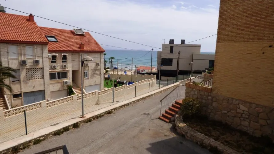 3 bedrooms house for sale, Cabo De Las Huertas, Spain No. 759 № 2