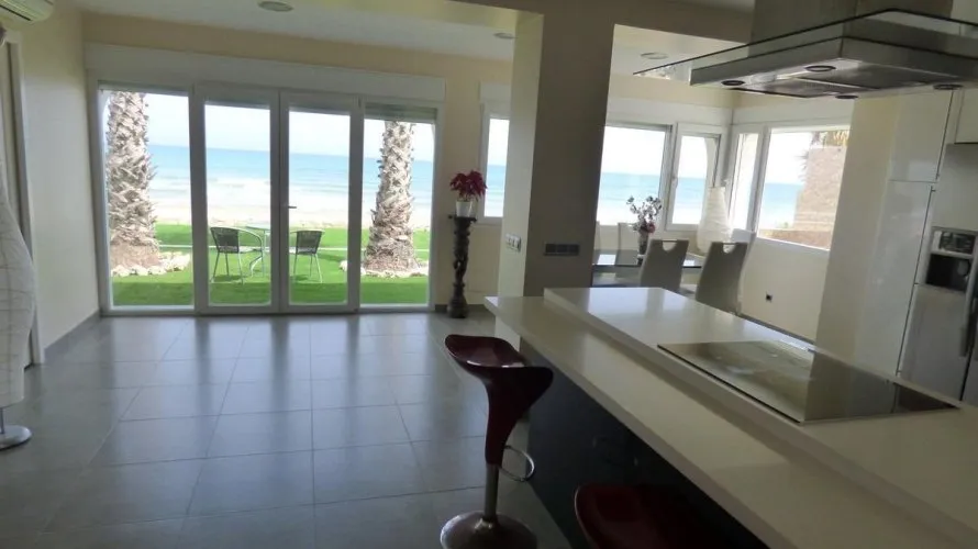 3 bedrooms house for sale, Cabo De Las Huertas, Spain No. 741 № 4