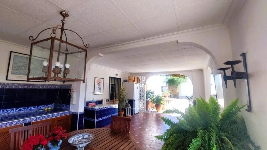 5 bedrooms house for sale, La Marina, Spain No. 737 № 12