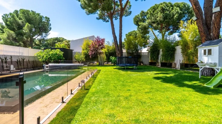 4 bedrooms villa for sale, Pozuelo de Alarcon, Spain No. 758 № 2