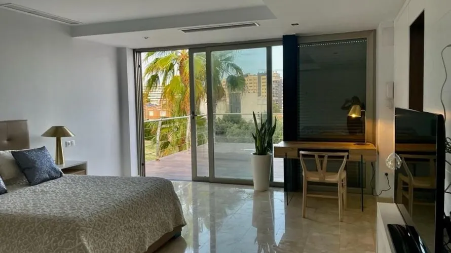 5 bedrooms villa for sale, Alicante, Spain No. 739 № 24