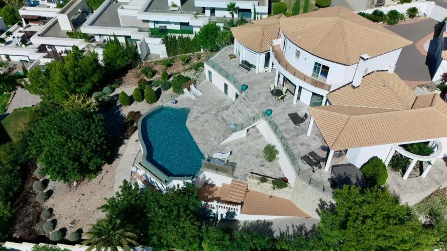 3 bedrooms villa for sale, Altea, Spain No. 730 № 2