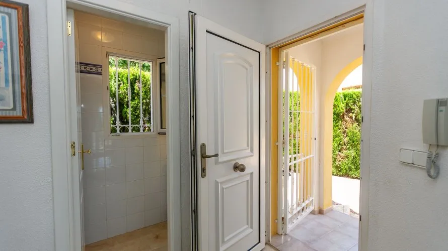 194m² villa for sale, Alicante, Spain No. 763 № 21