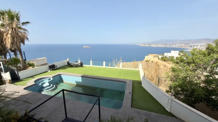7 bedrooms villa for sale, Benidorm, Spain No. 796