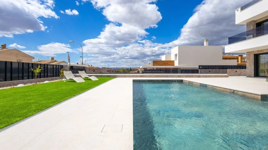 234m² villa for sale, Torrevieja, Spain No. 787 № 2