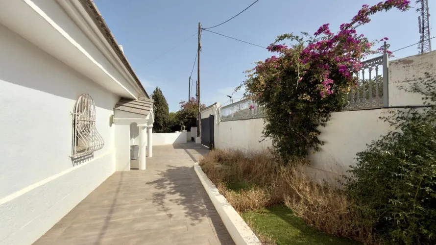 7 bedrooms villa for sale, Benidorm, Spain No. 796 № 4