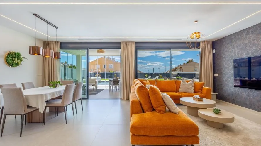 234m² villa for sale, Torrevieja, Spain No. 787 № 19