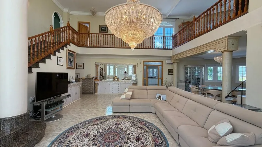 6 bedrooms villa for sale, Rojales, Spain No. 834 № 21