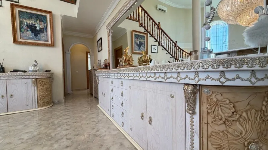 6 bedrooms villa for sale, Rojales, Spain No. 834 № 8