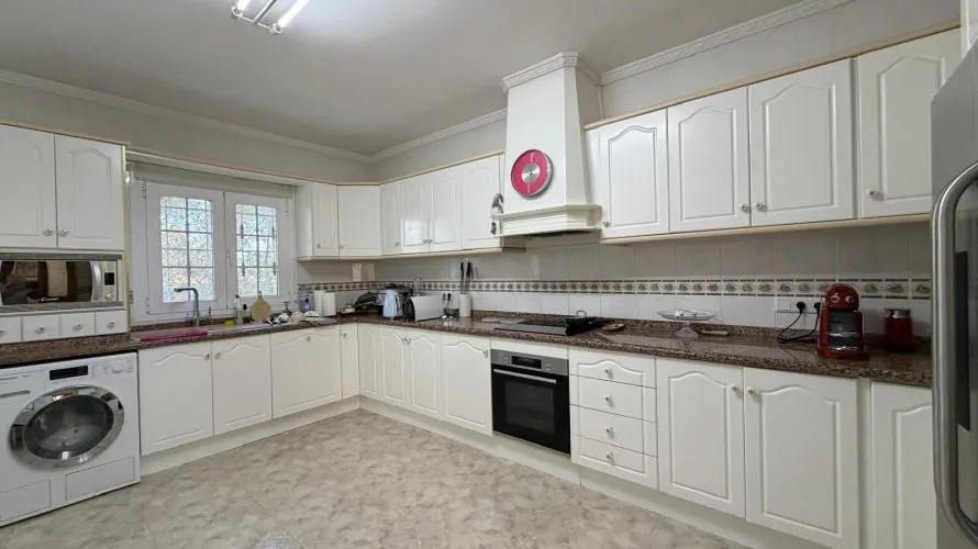 6 bedrooms villa for sale, Rojales, Spain No. 834 № 12