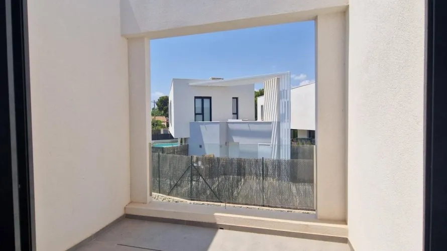 3 bedrooms villa for sale, La Font, Spain No. 808 № 9