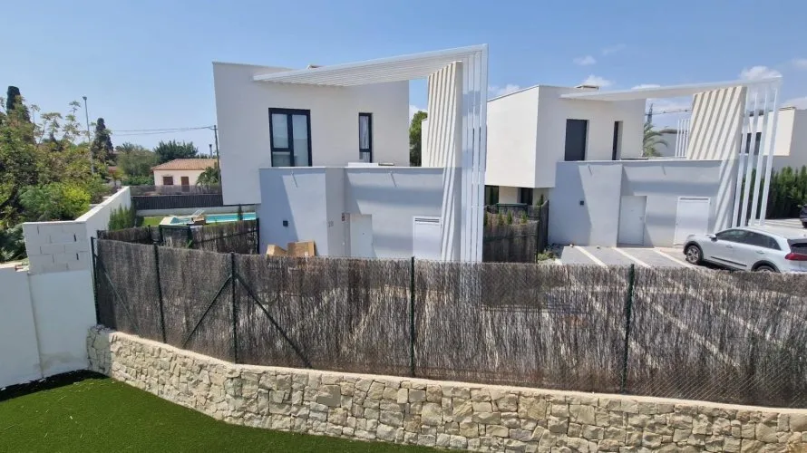 3 bedrooms villa for sale, La Font, Spain No. 808 № 10