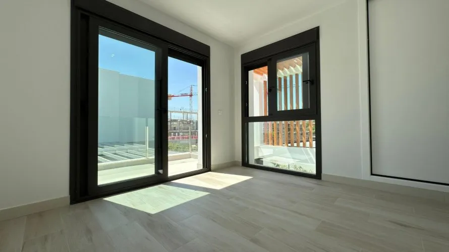 4 bedrooms villa for sale, Mutxamel, Spain No. 846 № 14
