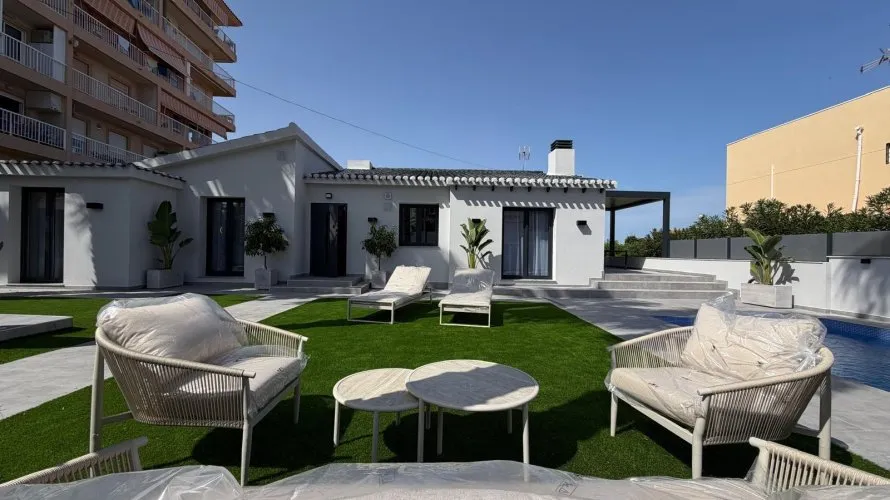 4 bedrooms villa for sale, Torrevieja, Spain No. 844 № 8