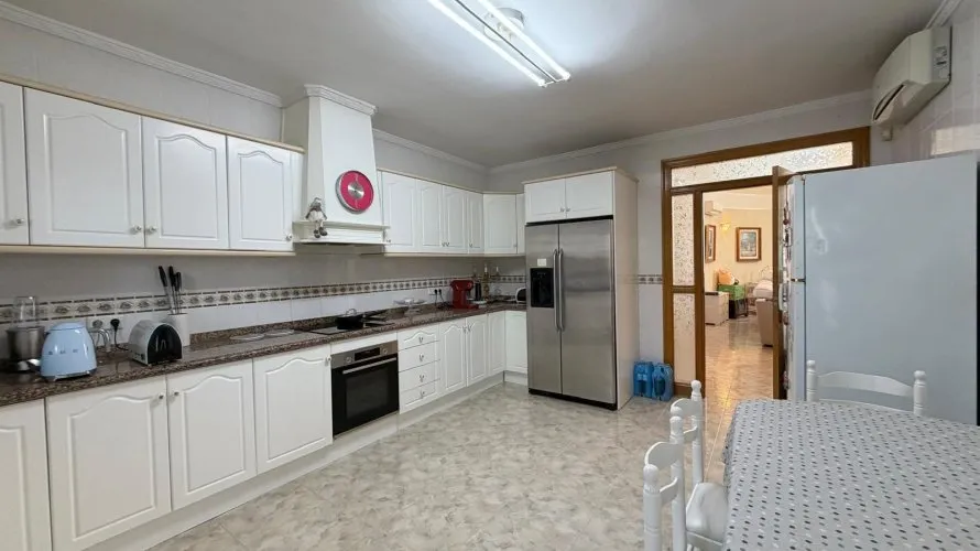 6 bedrooms villa for sale, Rojales, Spain No. 834 № 10