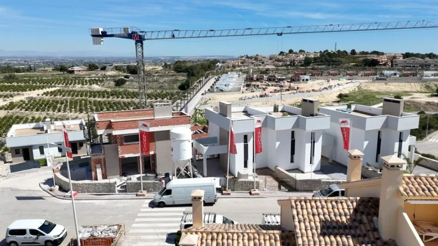 6 bedrooms villa for sale, Algorfa, Spain No. 888 № 25
