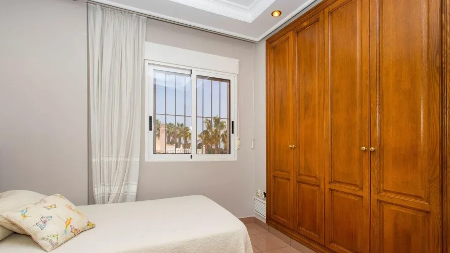 180m² villa for sale, Torrevieja, Spain No. 877 № 9