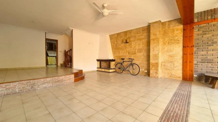 4 bedrooms house for sale, San Juan, Spain No. 886 № 26