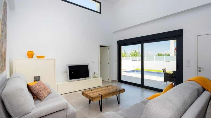 3 bedrooms villa for sale, Daya Nueva, Spain No. 878 № 1
