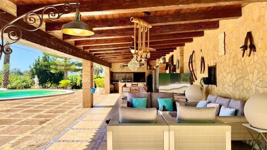 4 bedrooms villa for sale, Almoradi, Spain No. 882 № 14