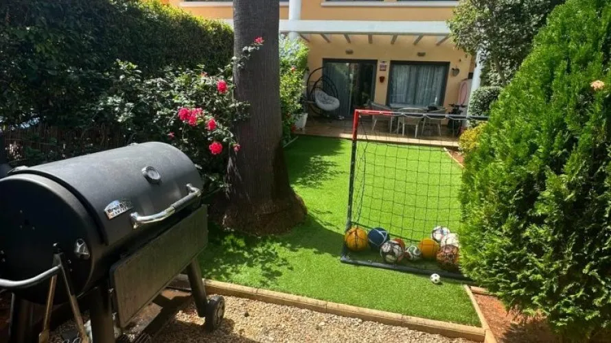 3 bedrooms bungalow for sale, Denia, Spain No. 889 № 20