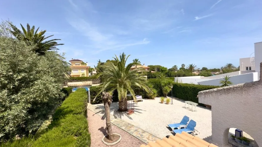144m² villa for sale, Cabo Roig, Spain No. 897 № 4